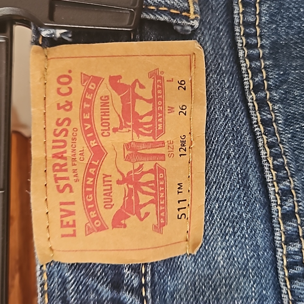 Levis jeans - Picture 3 of 5